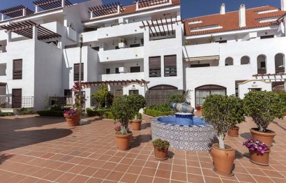 Resale - Apartment - Penthouse - Marbella - Nueva Andalucia