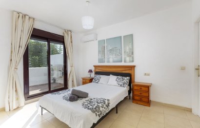 Resale - Apartment - Middle Floor Apartment - Marbella - Nueva Andalucia