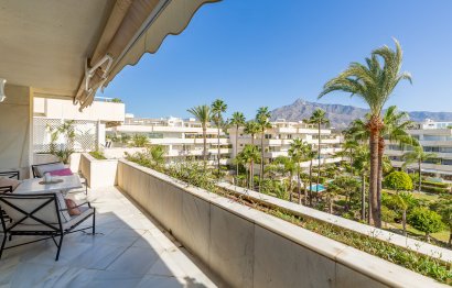 Resale - Apartment - Penthouse - Marbella - Puerto Banús