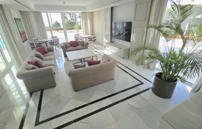 Resale - Apartment - Penthouse - Marbella - Puerto Banús