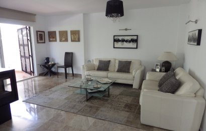 Resale - House - Townhouse - Marbella - Nueva Andalucia