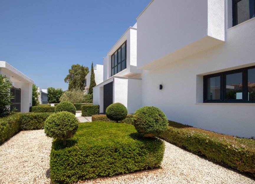 Resale - House - Detached Villa - Manilva - La Duquesa