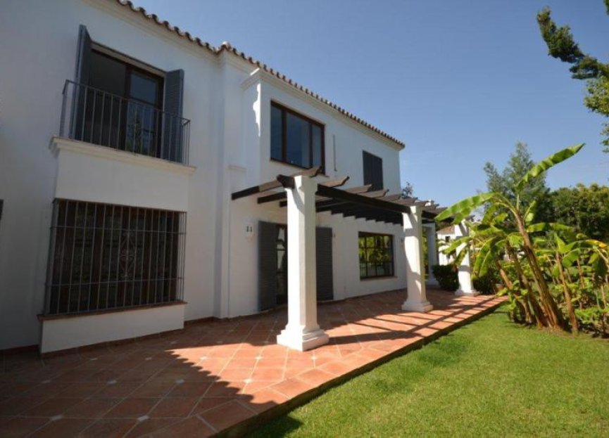 Reventa - House - Detached Villa - Marbella - Guadalmina Baja