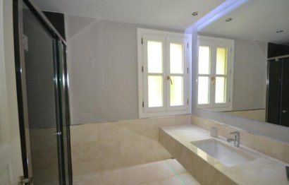 Reventa - House - Detached Villa - Marbella - Guadalmina Baja