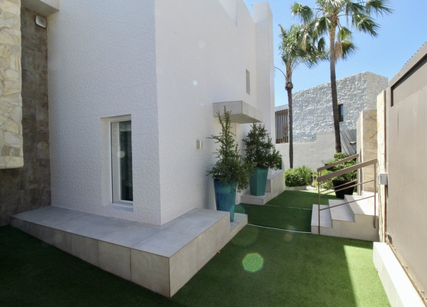 Resale - House - Detached Villa - Benahavís - Benahavís Centro