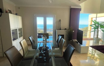 Resale - House - Townhouse - Marbella - Elviria