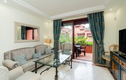 Resale - Apartment - Middle Floor Apartment - Marbella