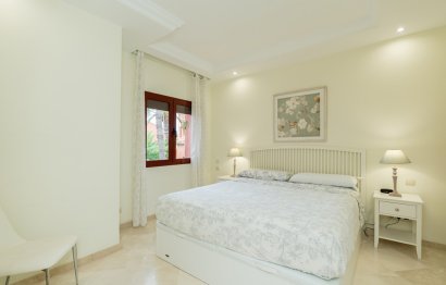 Resale - Apartment - Middle Floor Apartment - Marbella