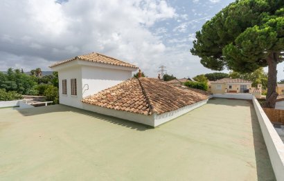 Resale - House - Detached Villa - Marbella - Marbella Centro