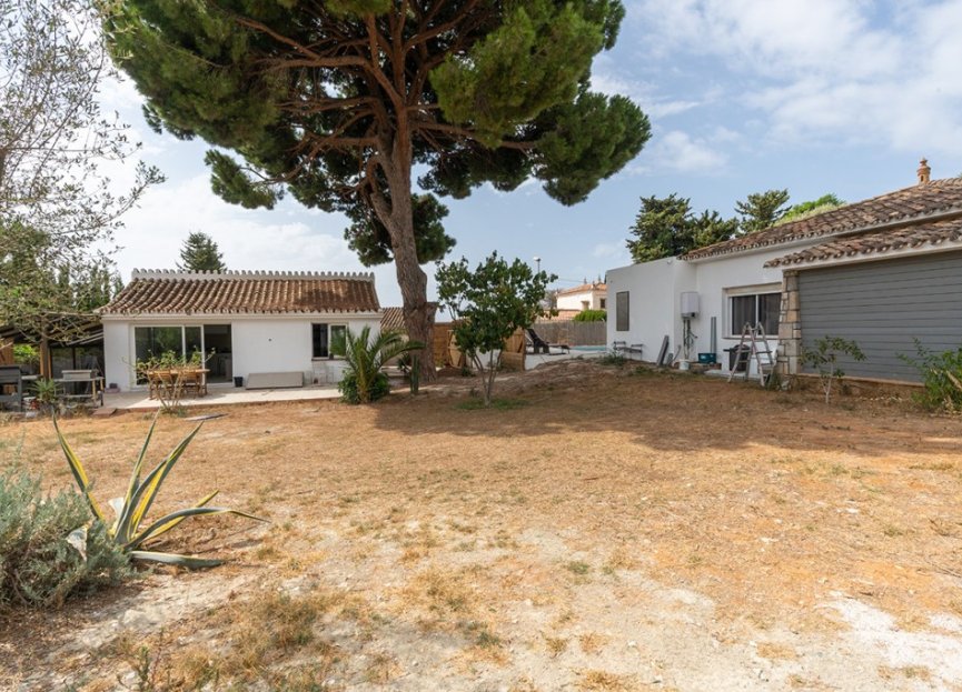 Resale - House - Detached Villa - Marbella - Marbella Centro