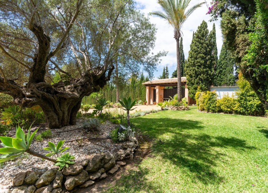 Reventa - House - Detached Villa - Marbella - Elviria