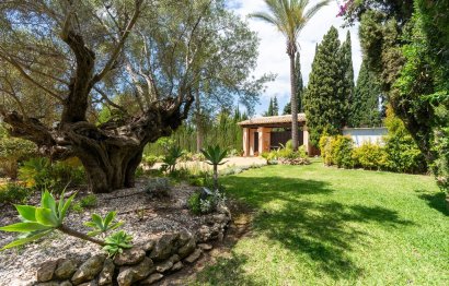 Resale - House - Detached Villa - Marbella - Elviria