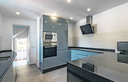 Reventa - House - Detached Villa - Benalmádena - Benalmadena Pueblo