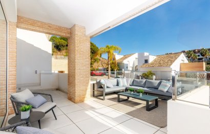 Resale - House - Detached Villa - Benalmádena - Benalmadena Centro