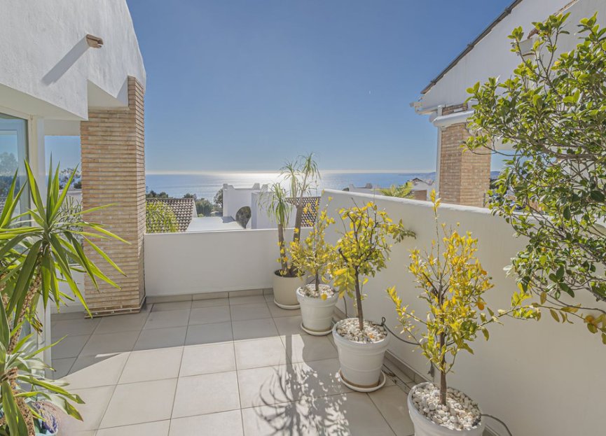 Reventa - House - Detached Villa - Benalmádena - Benalmadena Centro