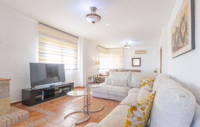 Reventa - House - Detached Villa - Benalmádena - Benalmadena Costa