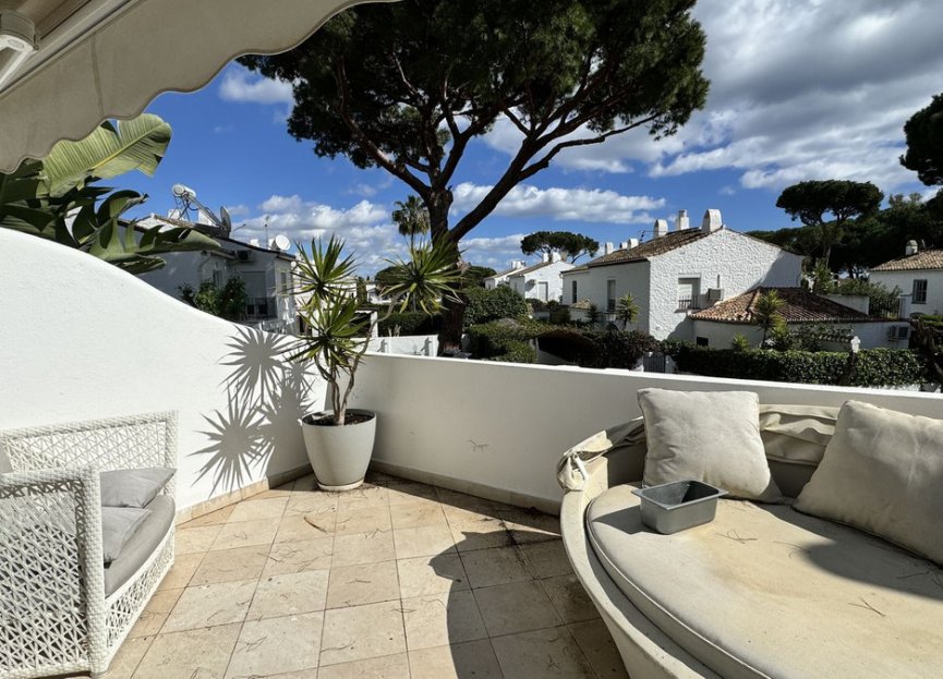 Resale - House - Semi-Detached House - Estepona - Benamara