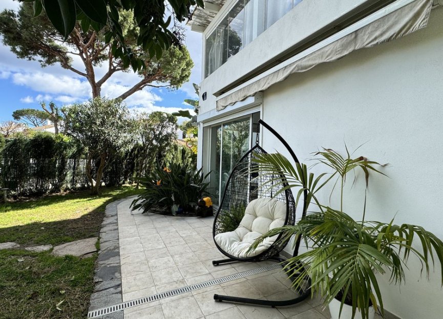 Resale - House - Semi-Detached House - Estepona - Benamara