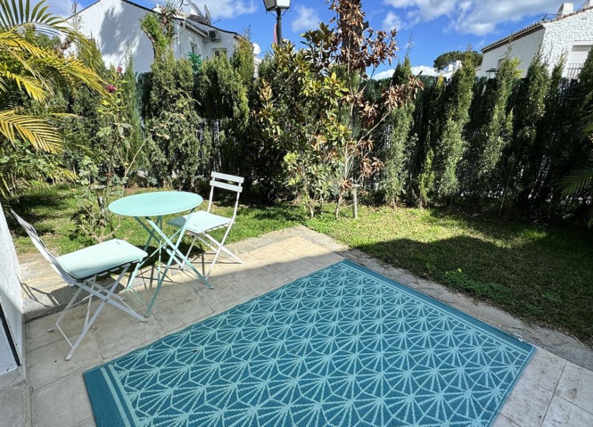 Resale - House - Semi-Detached House - Estepona - Benamara