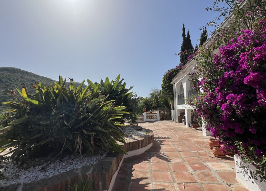 Reventa - House - Finca - Cortijo - Manilva - La Duquesa