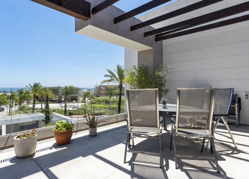 Reventa - Apartment - Penthouse - Estepona - Cancelada