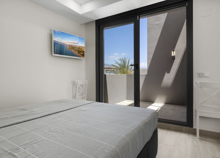 Reventa - Apartment - Penthouse - Estepona - Cancelada