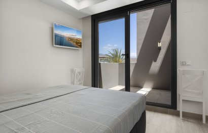 Reventa - Apartment - Penthouse - Estepona - Cancelada