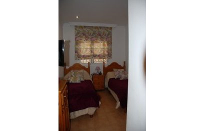 Reventa - House - Bungalow - Estepona - Estepona Centro