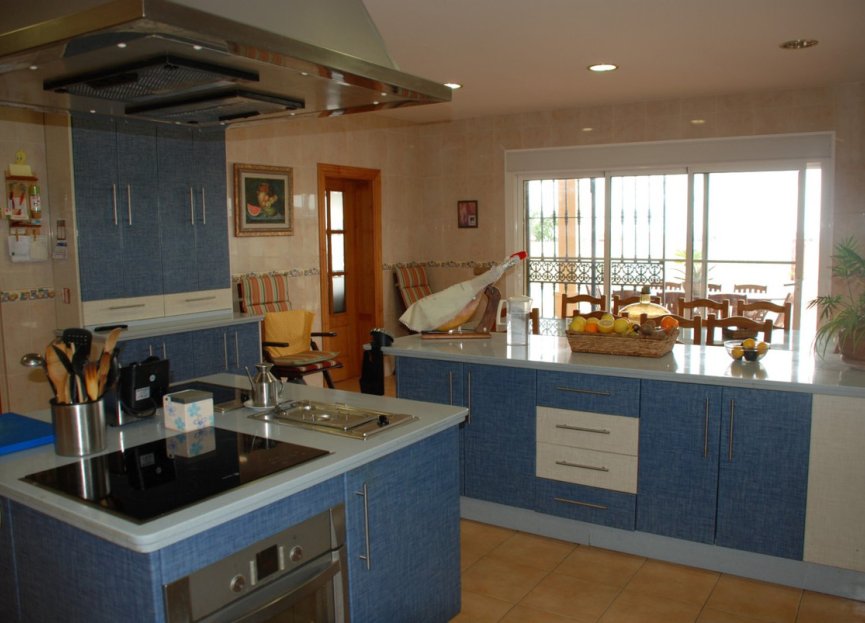 Reventa - House - Bungalow - Estepona - Estepona Centro