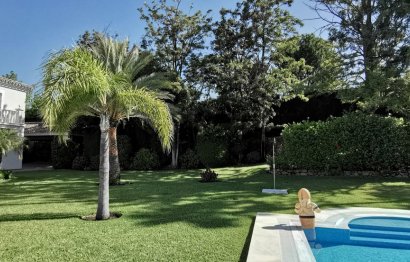 Reventa - House - Detached Villa - Estepona - Estepona Centro