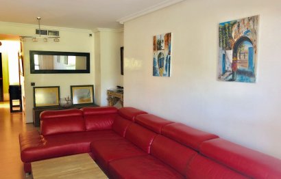 Resale - Apartment - Middle Floor Apartment - Marbella - Nueva Andalucia