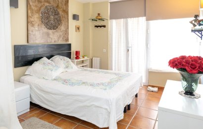 Reventa - House - Detached Villa - Marbella - Nueva Andalucia