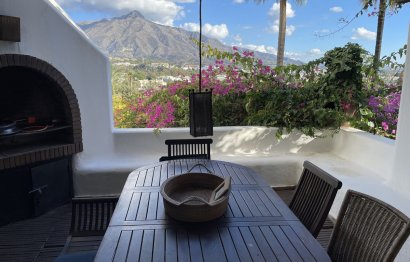 Resale - House - Detached Villa - Marbella - Nueva Andalucia