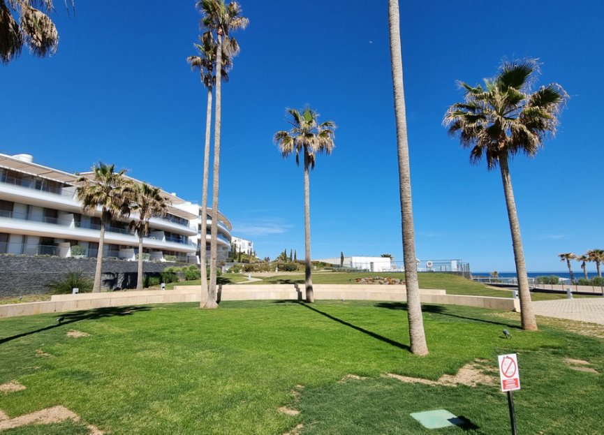 New Build - Apartment - Middle Floor Apartment - Estepona - Estepona Centro