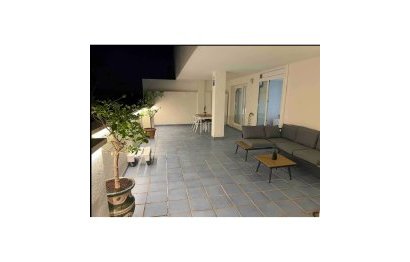 Resale - Apartment - Middle Floor Apartment - Marbella - Nueva Andalucia