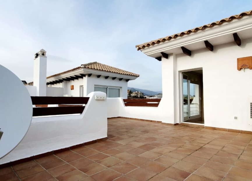 Resale - House - Townhouse - Estepona - Estepona Centro