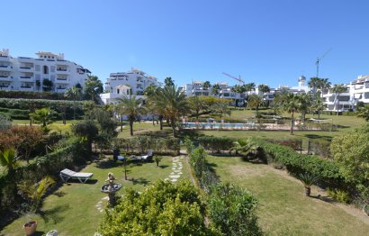 Resale - House - Townhouse - Estepona - Estepona Centro