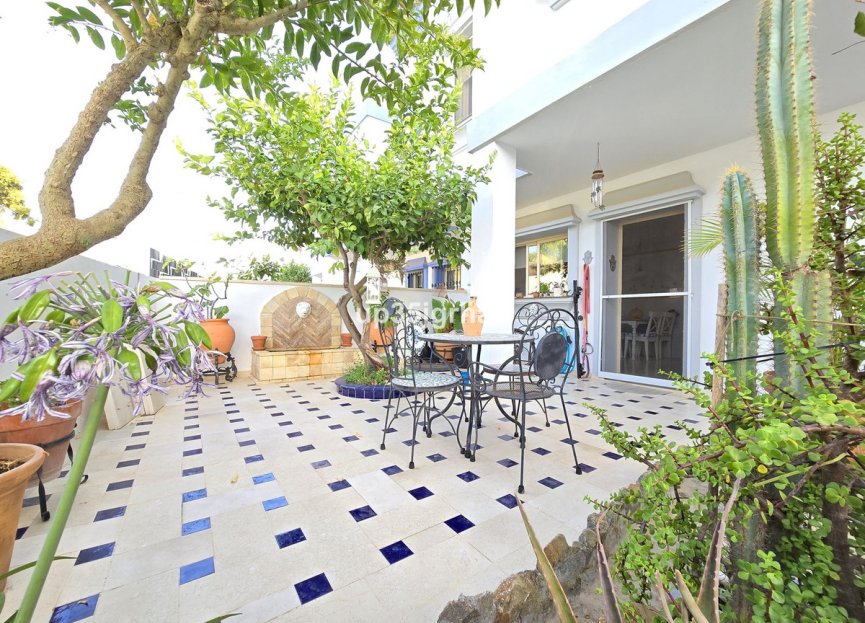 Reventa - House - Semi-Detached House - Estepona - Estepona Centro