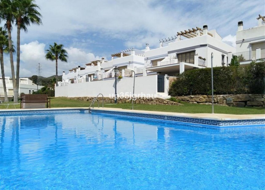 Reventa - House - Semi-Detached House - Estepona - Estepona Centro