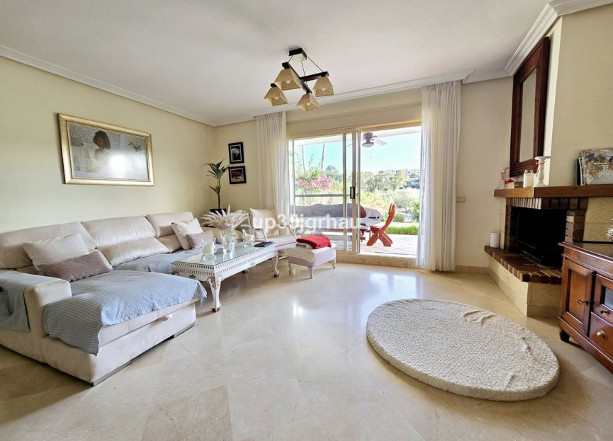 Reventa - House - Semi-Detached House - Estepona - Estepona Centro