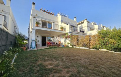 Reventa - House - Semi-Detached House - Estepona - Estepona Centro