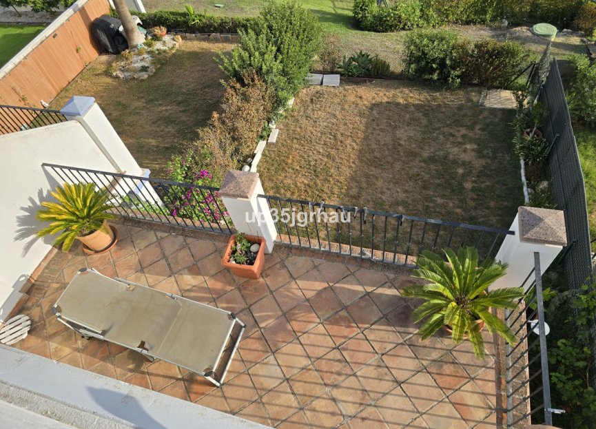 Reventa - House - Semi-Detached House - Estepona - Estepona Centro