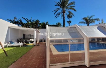 Resale - House - Detached Villa - Estepona - Bel Air