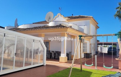 Resale - House - Detached Villa - Estepona - Bel Air