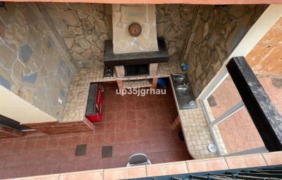 Resale - House - Detached Villa - Estepona - Estepona Centro