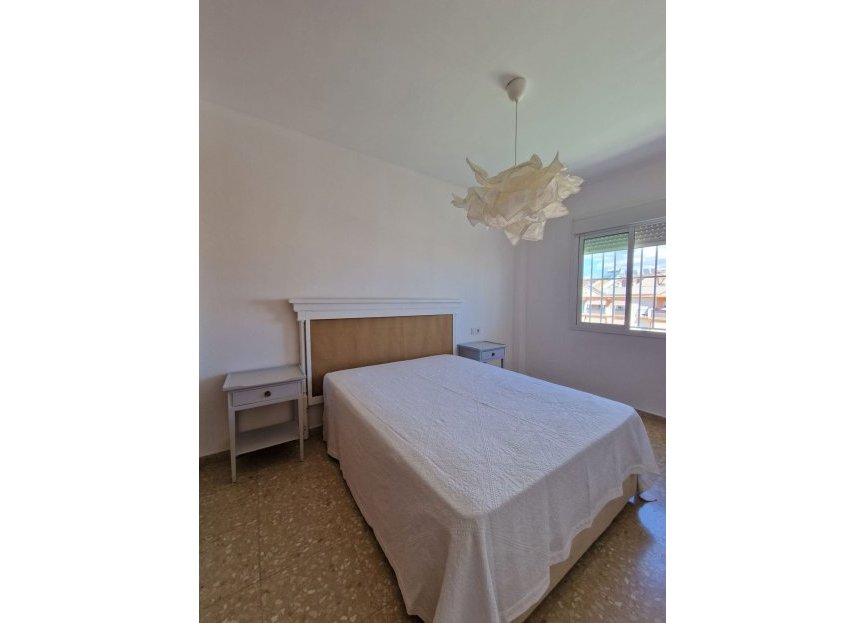 Resale - Apartment - Penthouse - Estepona - Estepona Centro