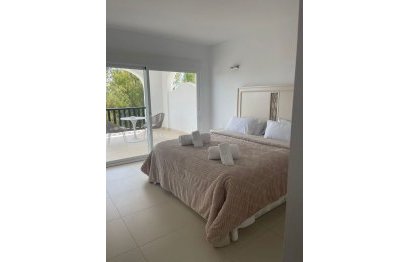 Reventa - House - Townhouse - Benalmádena - Benalmadena Centro