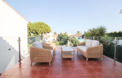 Resale - House - Detached Villa - Mijas - El Chaparral