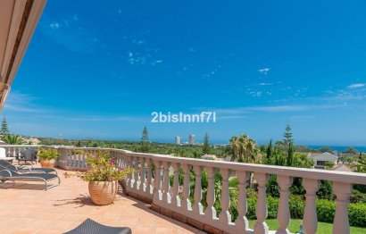 Resale - House - Detached Villa - Marbella - Elviria