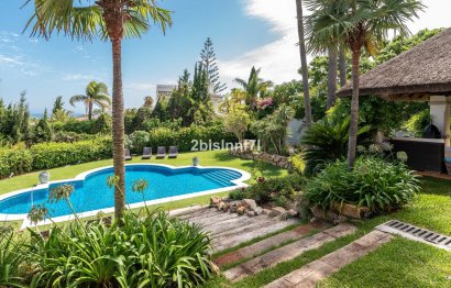 Resale - House - Detached Villa - Marbella - Elviria